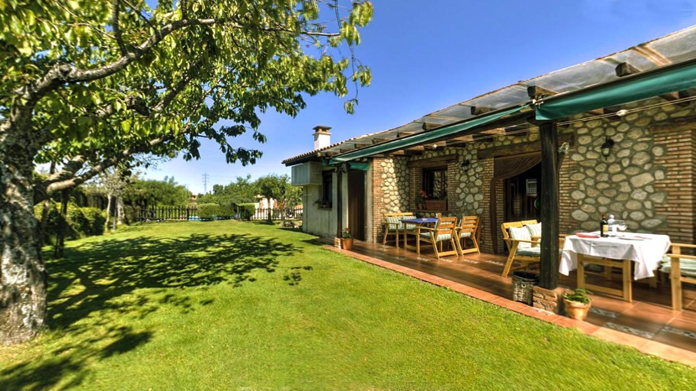 El Canchal De La Gallina - Parking Gratis - Jacuzzi En Privado - Cafeteria - Desayunos - Piscina De Agua Caliente A Partir Del 12 De Abril 2025 Hervás Kültér fotó