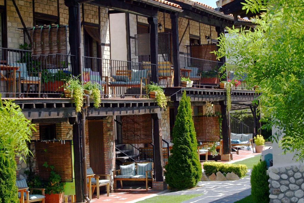 El Canchal De La Gallina - Parking Gratis - Jacuzzi En Privado - Cafeteria - Desayunos - Piscina De Agua Caliente A Partir Del 12 De Abril 2025 Hervás Kültér fotó